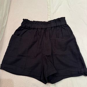 Community High-Waisted Linen Shorts